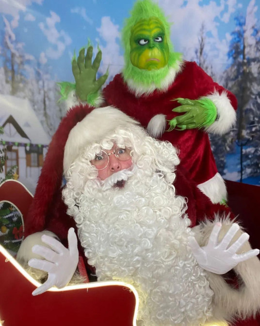 Renta de Santa Claus Tiktoker Para Fiestas Eventos y Posadas Toluca - foto 1